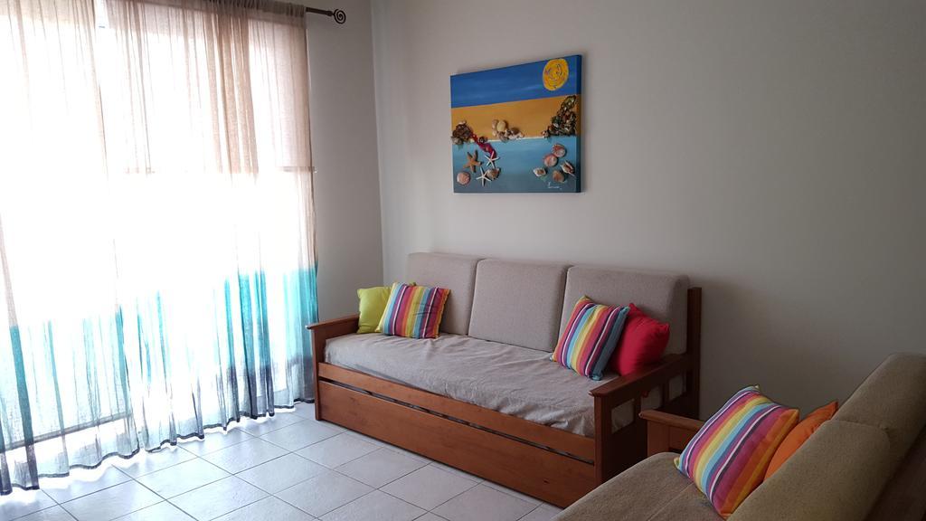 Апартаменти Apartament Porto Santo Екстер'єр фото